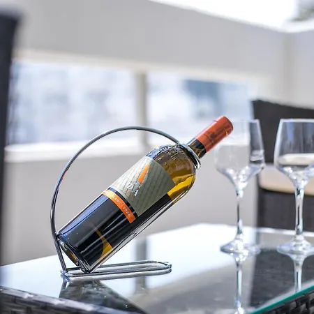 דירה Downtown Horizon View עיר רודוס